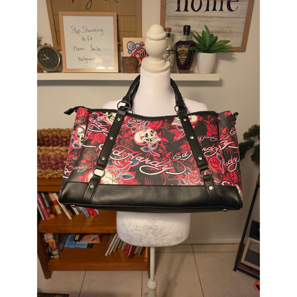 Ed Hardy Christian Audigier Skull Rose Tattoo Print Satchel Handbag Black Red - Picture 2 of 2
